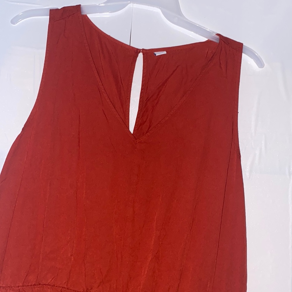 Long leg jumpsuit, burgundy color, with pockets